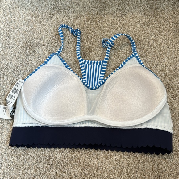 New Balance x J Crew Sports Bra - Picture 4 of 5